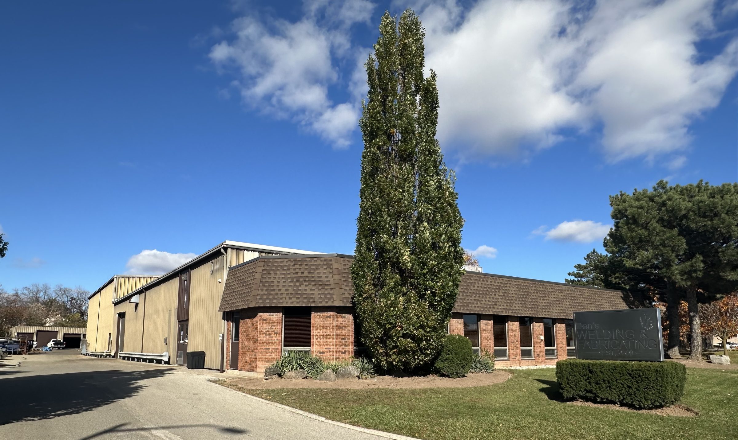Dan's Welding & Fabricating shop on Mainway in Burlington, Ontario